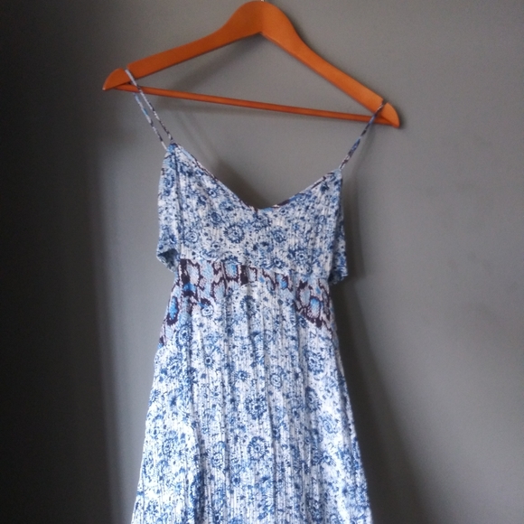 Urban Outfitters Maxi Dress - Picture 12 of 14